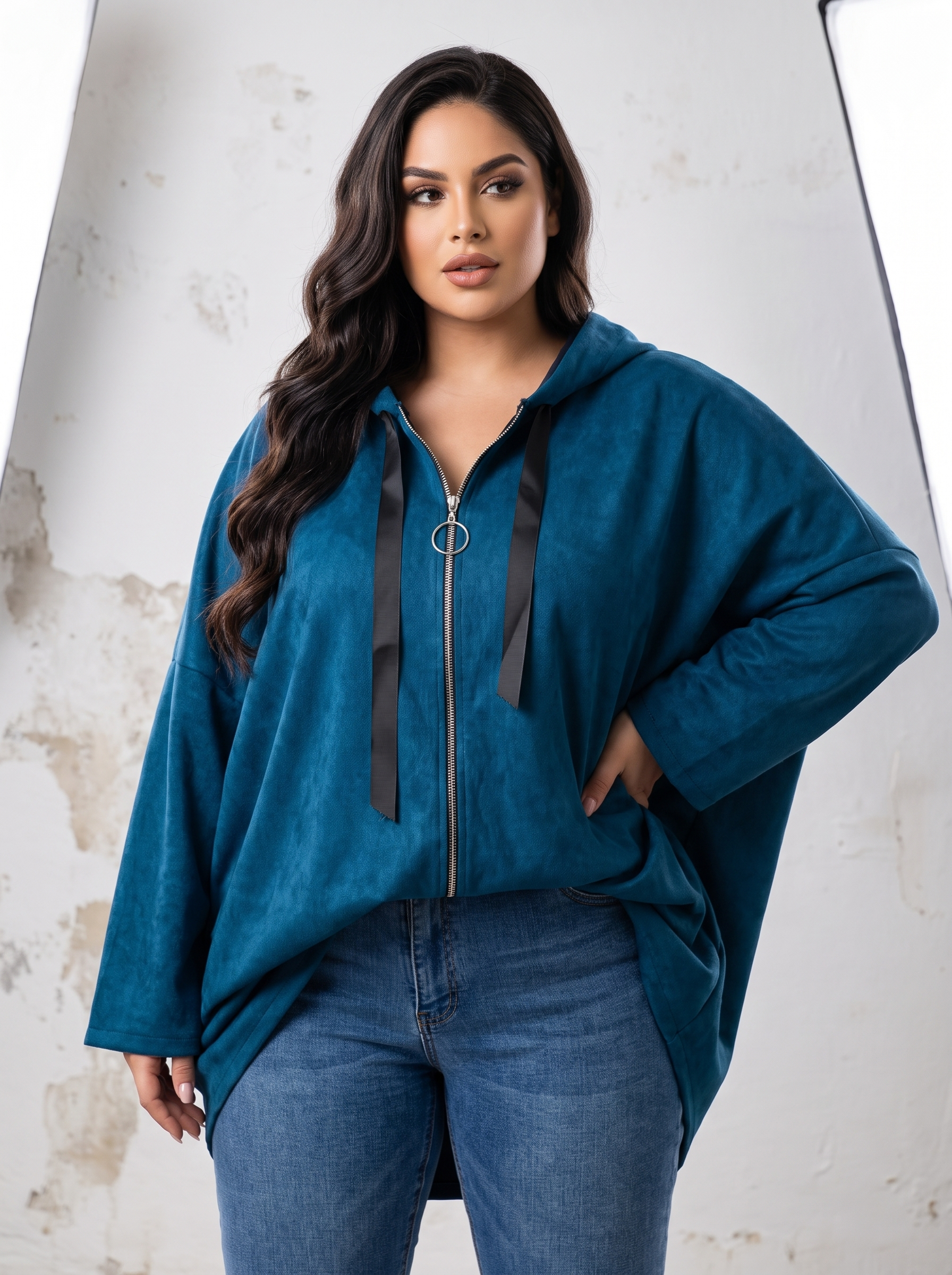 ΦΘΙΝΟΠΩΡΙΝΟ PLUS SIZE ΜΠΟΥΦΑΝ ΑΠΟ ΕΛΑΦΡΥ ΣΟΥΕΤ ΜΕ ΚΟΥΚΟΥΛΑ ΣΕ ΠΕΤΡΟΛ ΧΡΩΜΑ