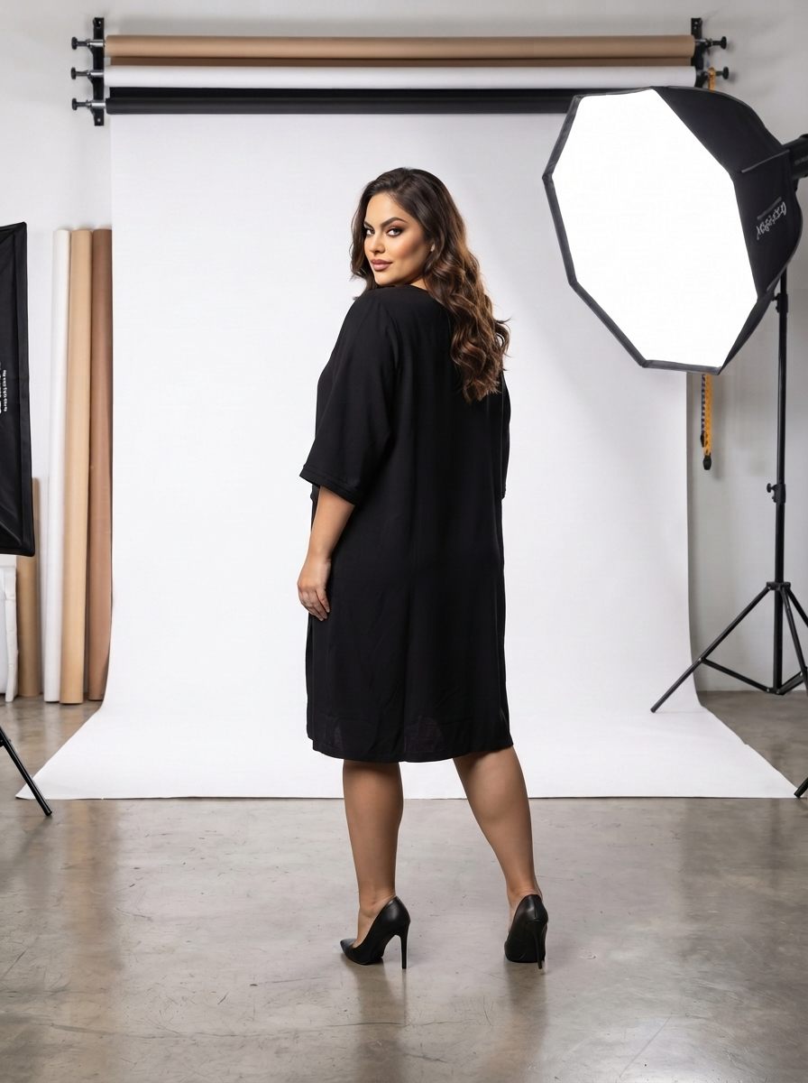 ΣΤΥΛΑΤΟ ΜΑΥΡΟ ΦΟΡΕΜΑ ΣΕ ΜΕΓΑΛΑ ΜΕΓΕΘΗ PLUS SIZE