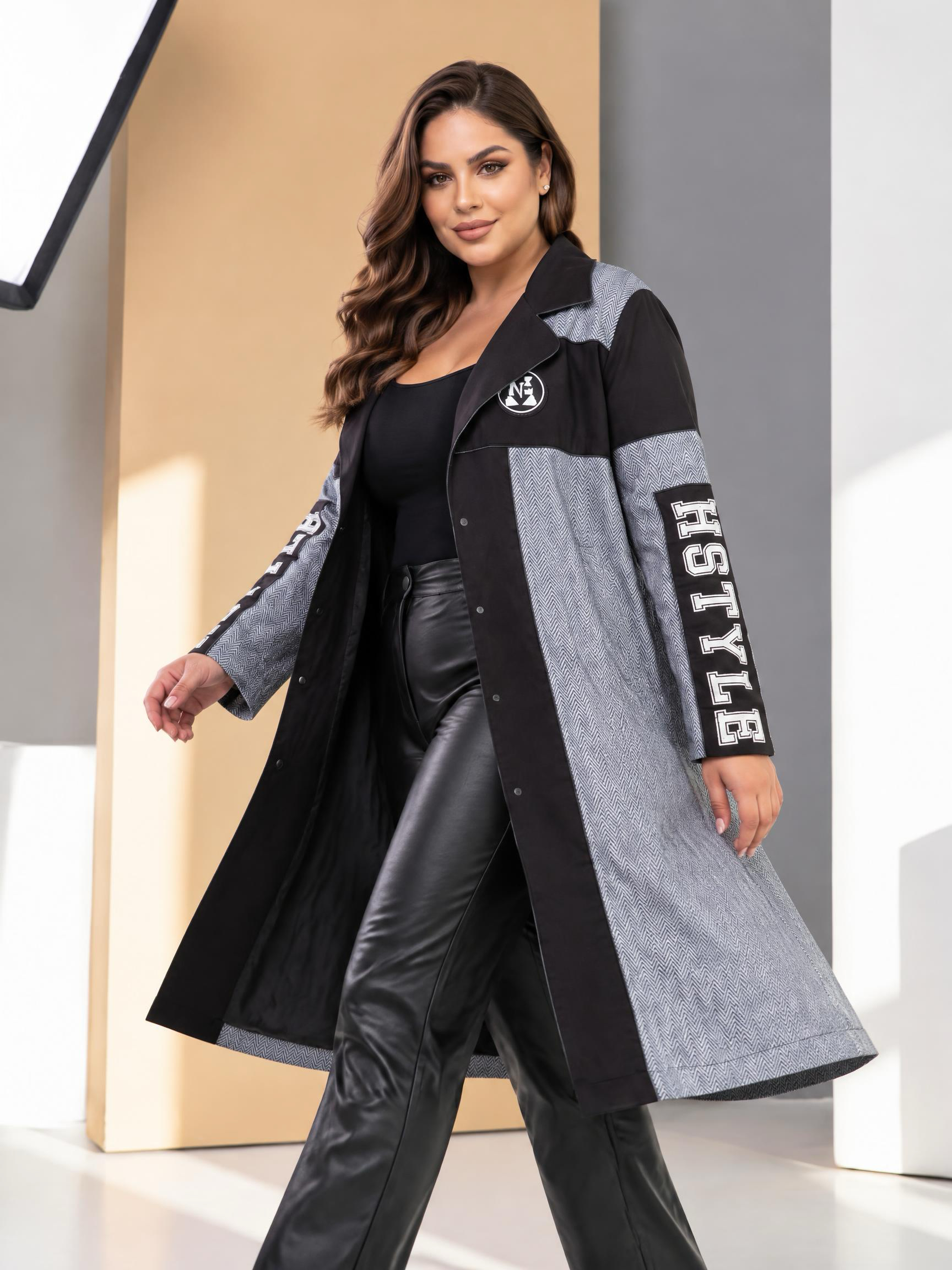 DESIGNER ΦΘΙΝΟΠΩΡΙΝΟ ΜΠΟΥΦΑΝ ΜΕ ΜΟΝΤΕΡΝΑ ΕΜΦΑΝΙΣΗ
