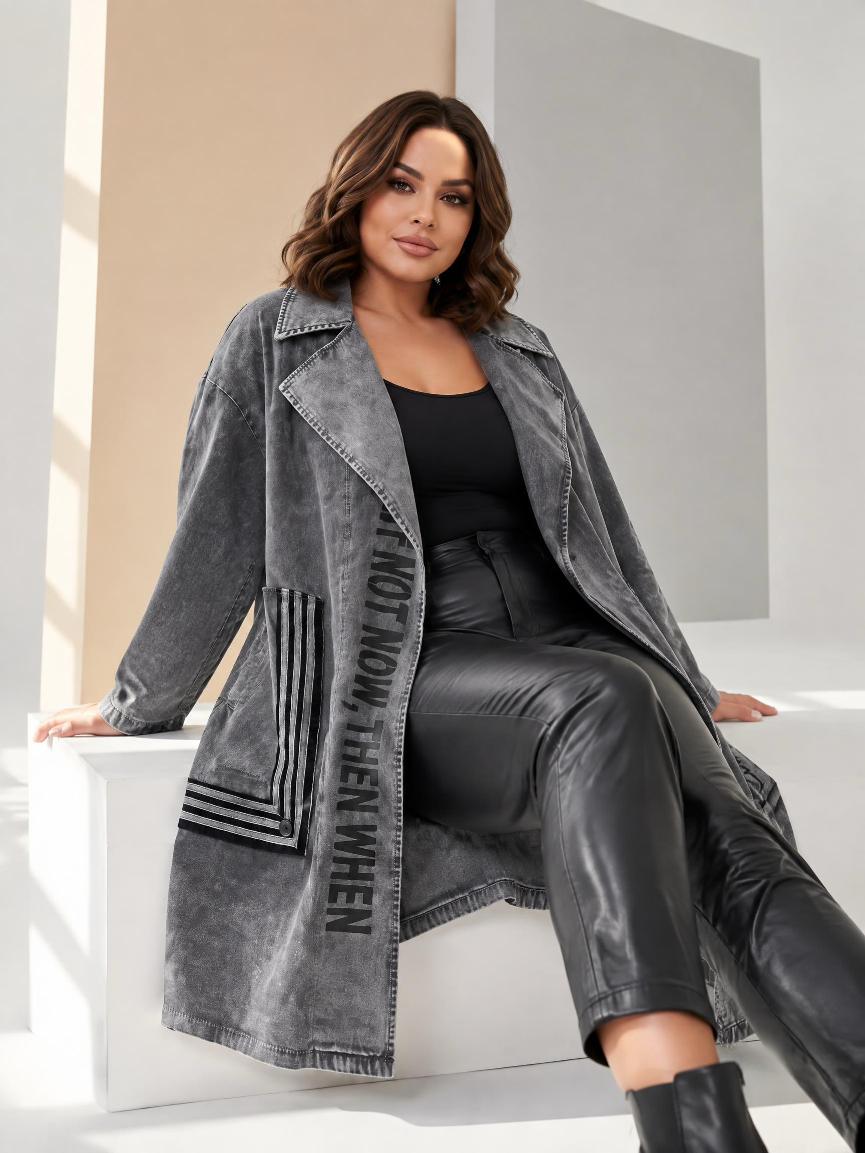 ΜΑΚΡΥ ΤΖΙΝ ΜΠΟΥΦΑΝ ΣΕ DESIGNER ΜΟΝΤΕΛΟ