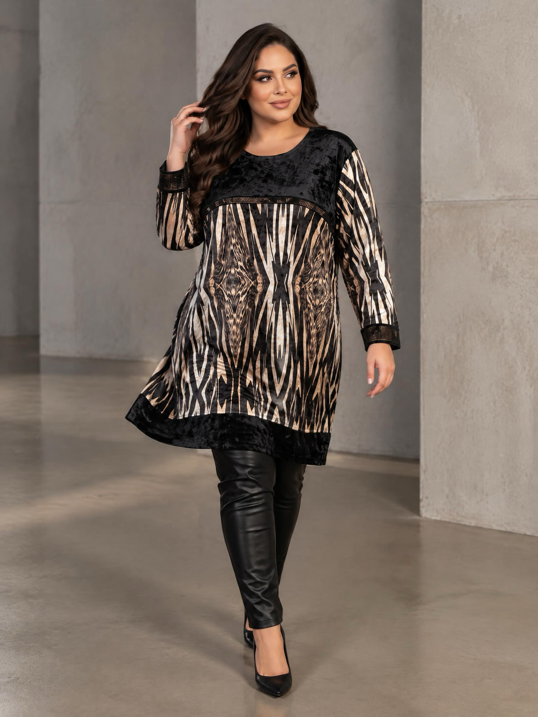 ΒΕΛΟΥΤΕ ΤΟΥΝΙΚΑ ΜΕ ANIMAL PRINT ΣΕ ΜΕΓΑΛΑ ΜΕΓΕΘΗ