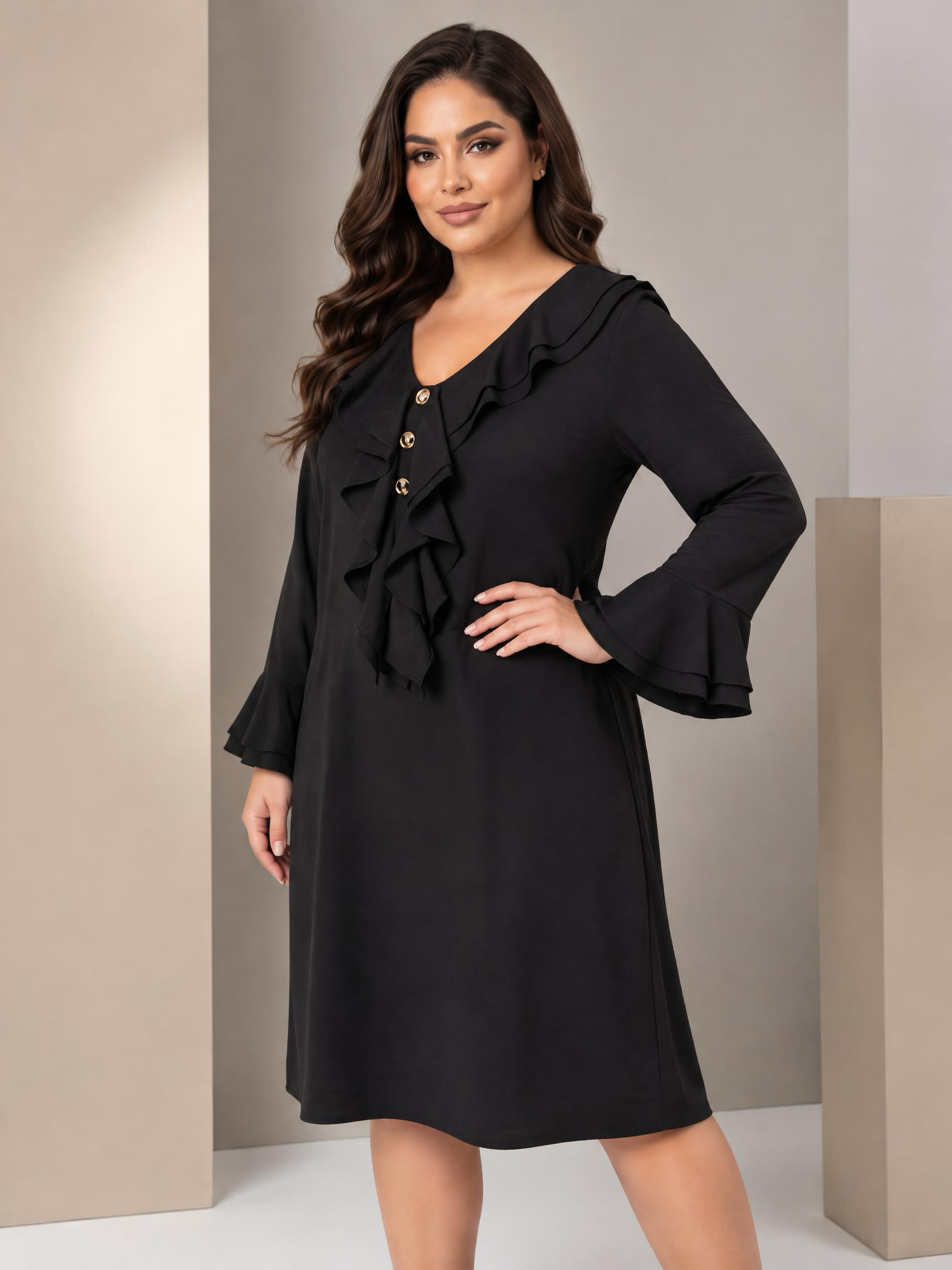 ΕΠΙΣΗΜΟ ΦΟΡΕΜΑ ΜΕ ΟΜΟΡΦΕΣ ΣΟΥΡΕΣ ΣΕ PLUS SIZE ΜΕΓΕΘΗ
