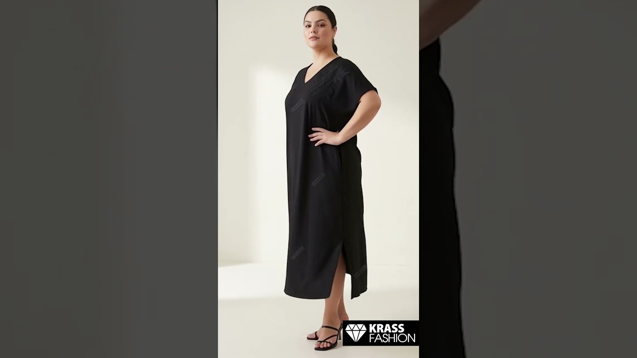 ΠΛΕΚΤΟ ΦΟΡΕΜΑ ΜΕ ΟΜΟΡΦΟ ΚΕΝΤΗΜΑ ΣΤΟ ΝΤΕΚΟΛΤΕ – PLUS SIZE