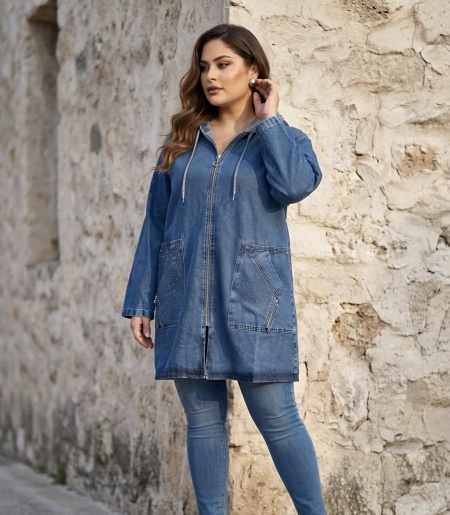 ΜΟΝΤΕΡΝΟ PLUS SIZE ΤΖΙΝ ΜΠΟΥΦΑΝ ΜΕ ΔΙΑΚΡΙΤΙΚΗ ΛΑΜΨΗ