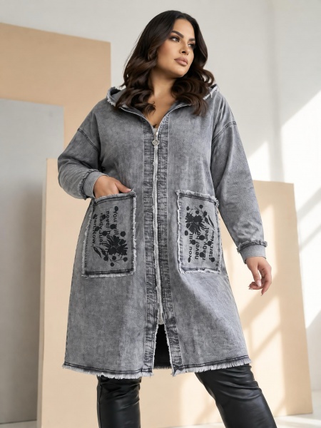 DESIGNER DENIM ΜΠΟΥΦΑΝ ΜΕ ΚΟΥΚΟΥΛΑ ΚΑΙ ΕΝΤΥΠΩΣΙΑΚΗ ΠΛΑΤΗ